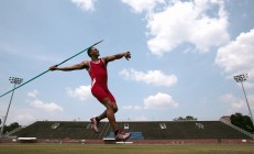 九游娱乐网页-门迪神扑定乾坤！那不勒斯决胜局力克多特蒙德，惊险晋级夜谁主沉浮？