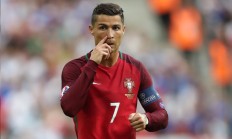 九游中国-鹈鹕火力全开压制活塞，伦纳德关键时刻定乾坤