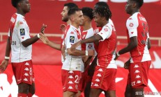 九游体育-关于里昂连胜在望，巴黎圣日耳曼却步履维艰的信息