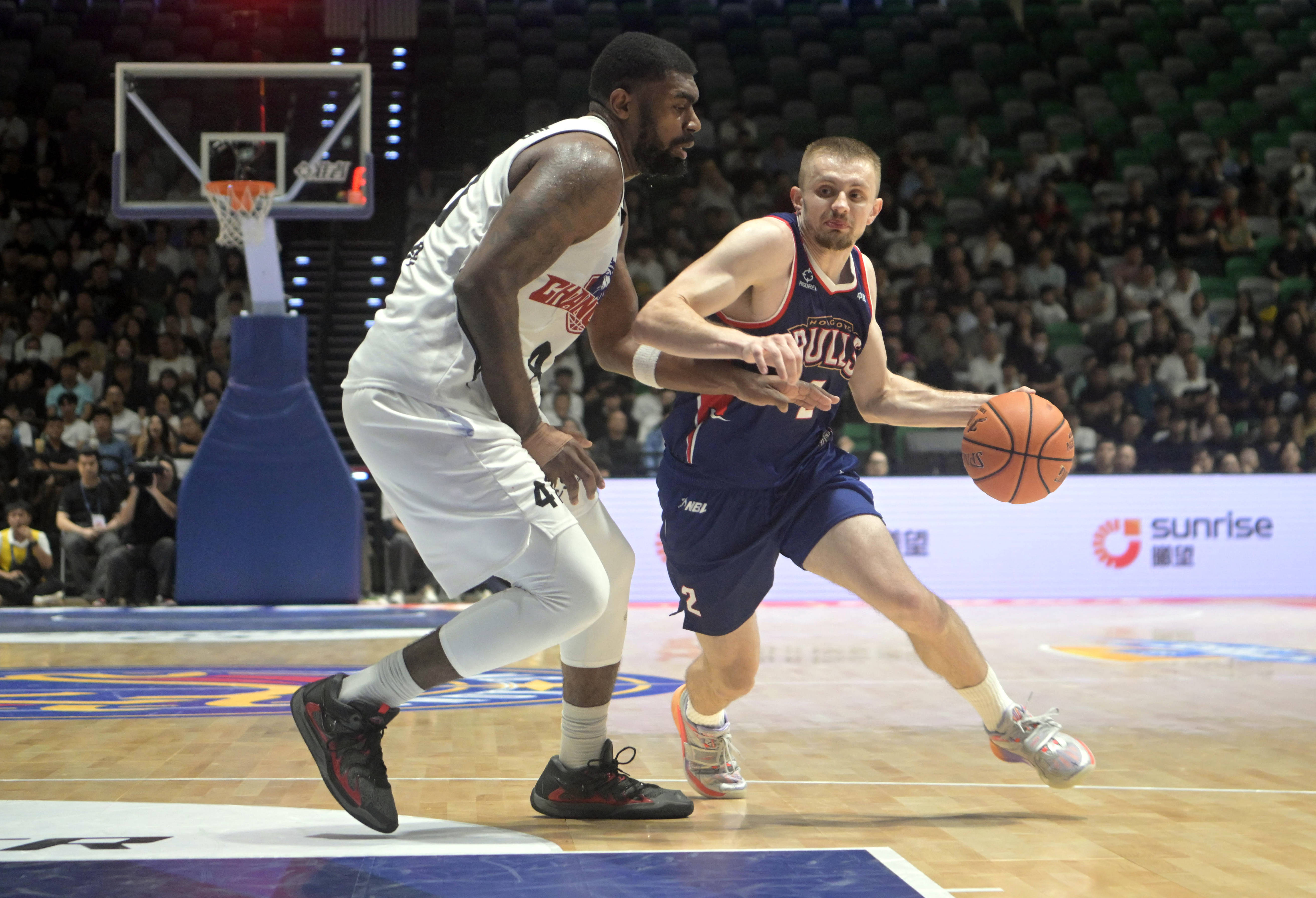 新冠体育:篮球赛季恢复,漫长等待终将结束的简单介绍 新冠体育:篮球赛季恢复,漫长等待终将结束的简单介绍