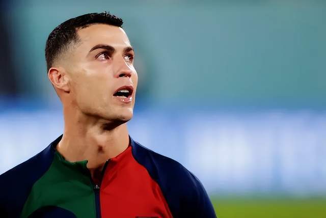 关于柏林赫塔后防曝伤情,主力中卫可能缺席的信息 关于柏林赫塔后防曝伤情,主力中卫可能缺席的信息